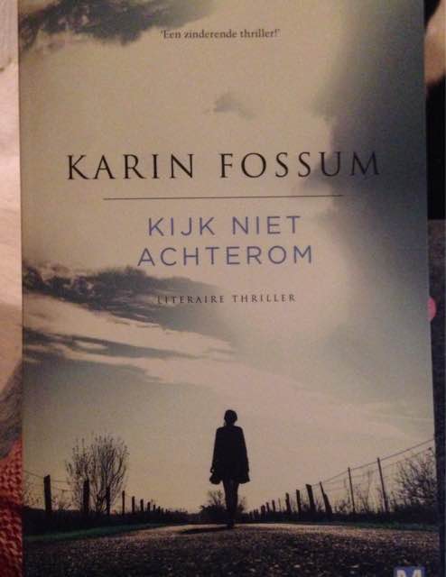 karin-fossum-kijk-niet-achterom